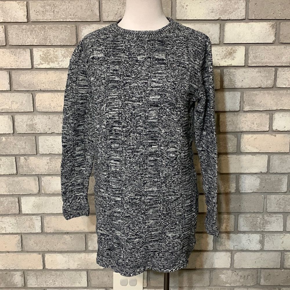 3for$20 sweater small